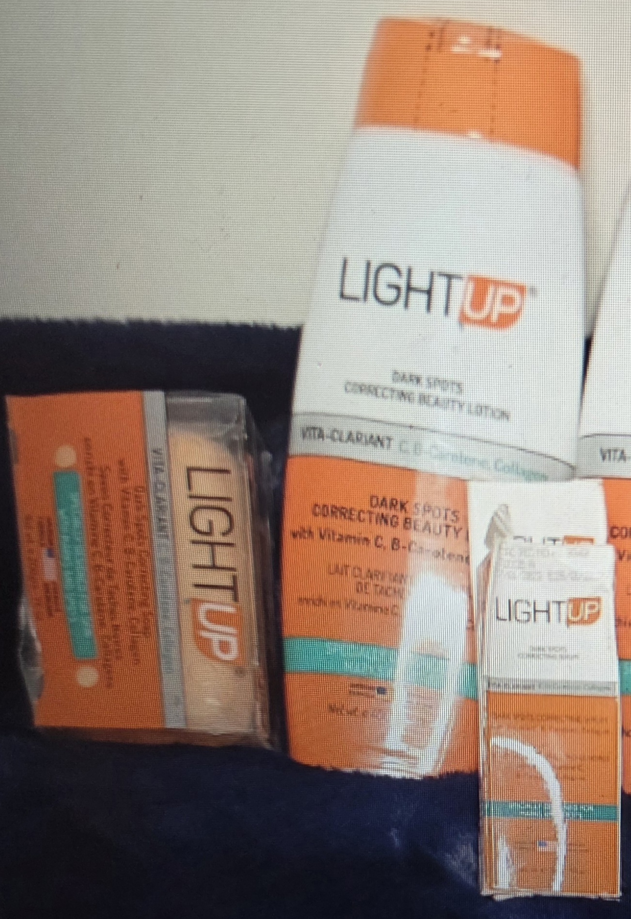 Light Up Dark Spots Correcting Beauty Lotion, Soap & Serum